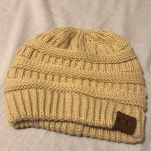 C.C knitted ponytail hat